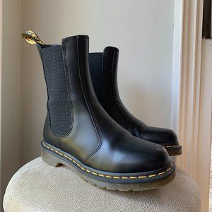 Black 2976 Hi Boots // High Leather Chelsea Boots